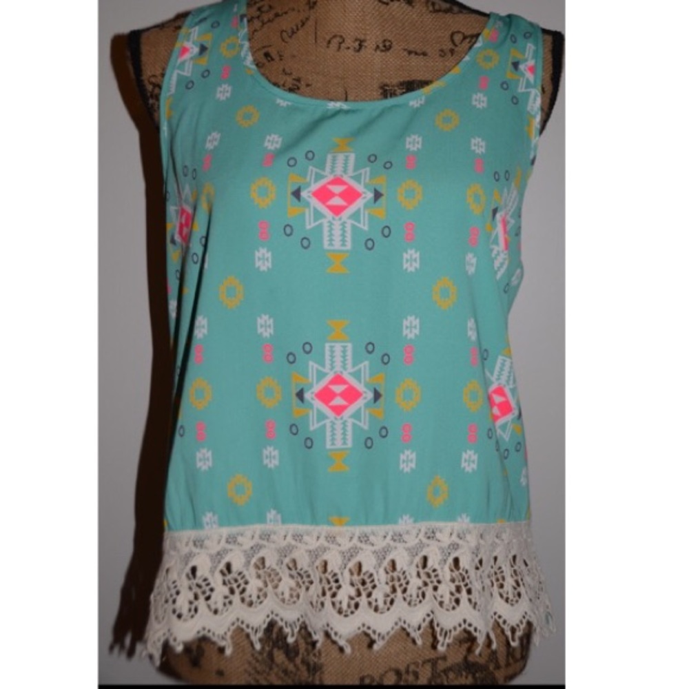 BLUE SKETCH Tribal Print Top