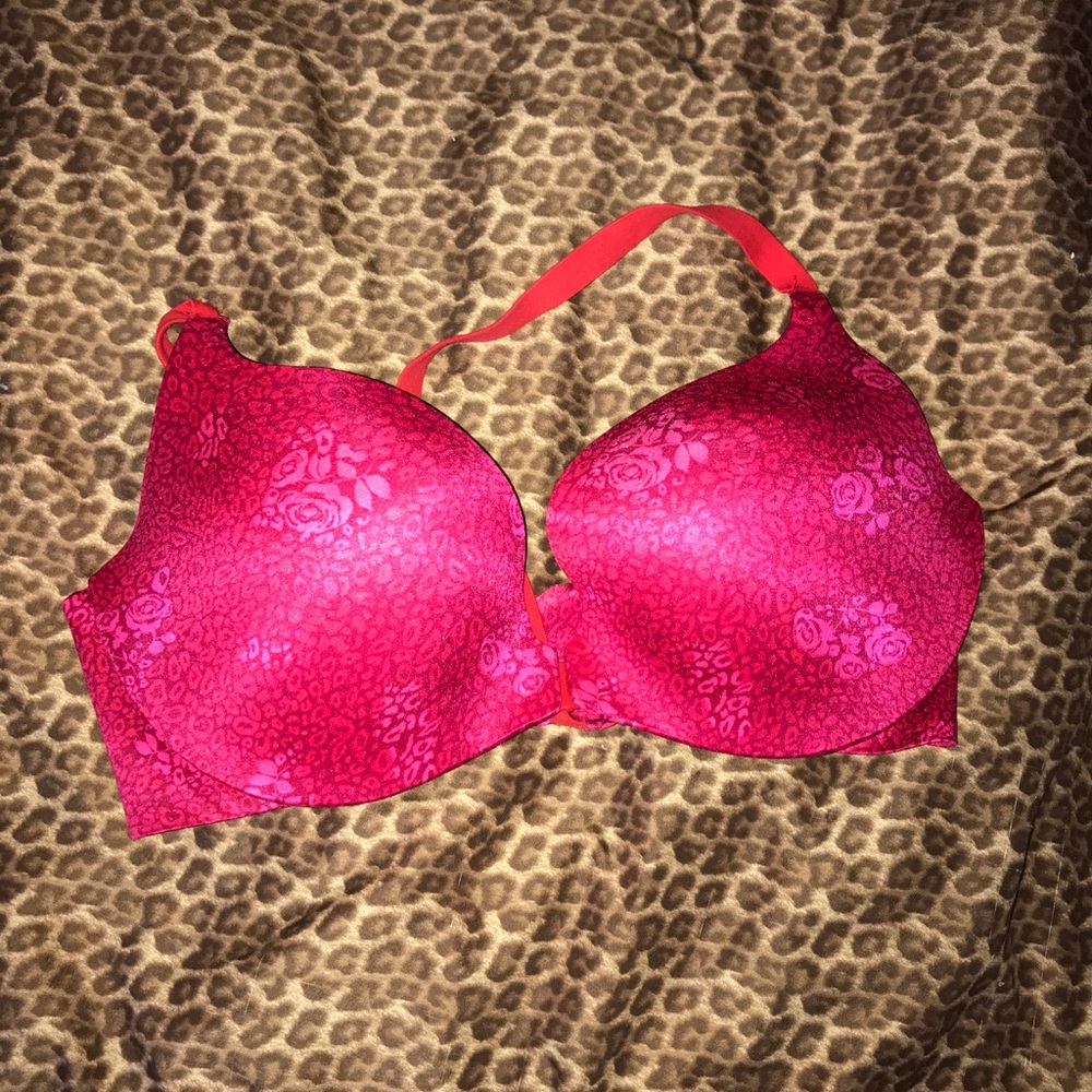 Incredible push up, front close bra