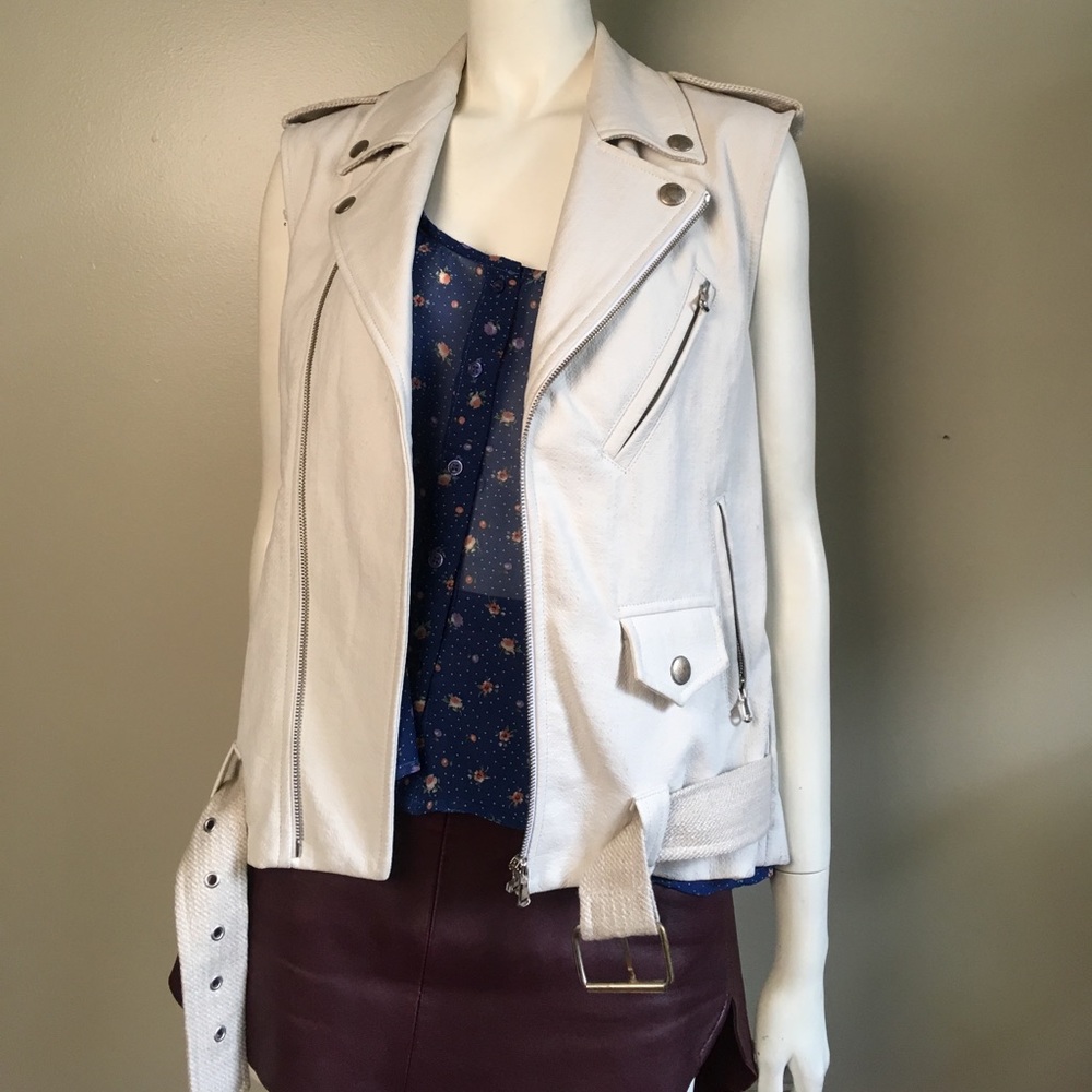 Laveer Belted Leather Moto Vest