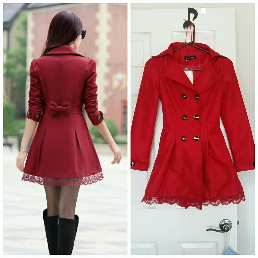 Donnae Lace Trench Coat in Wine Red