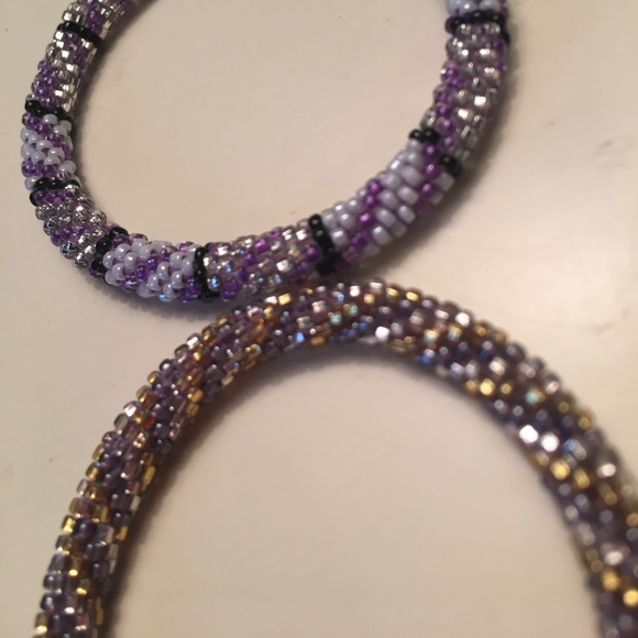 Two beaded bracelets! - Picture 2 of 3