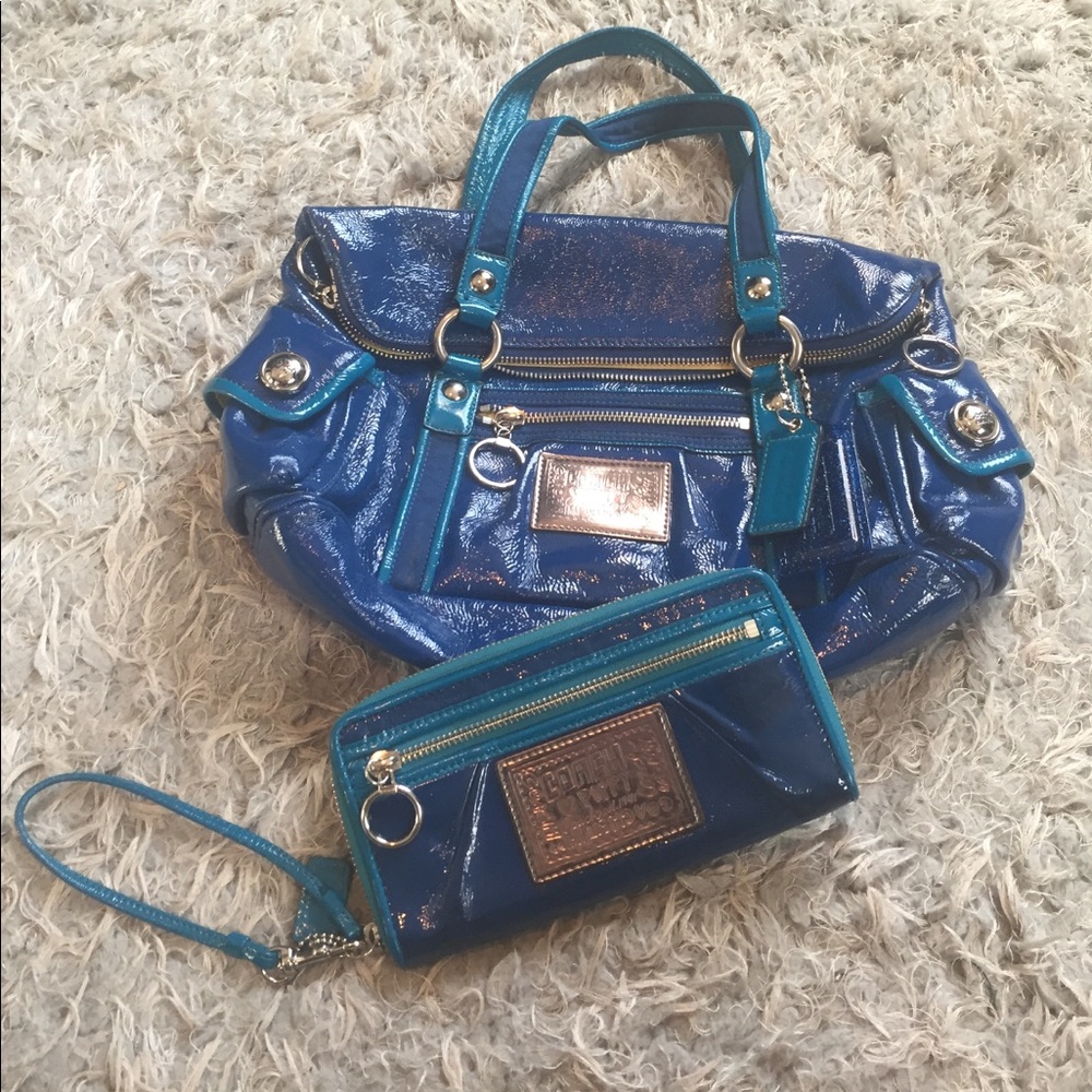 Authentic patent leather coach bag and wallet