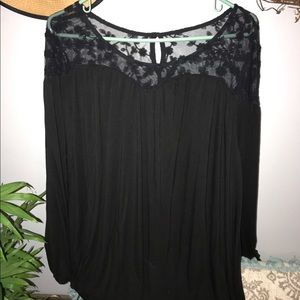 Beautiful flowy Top.