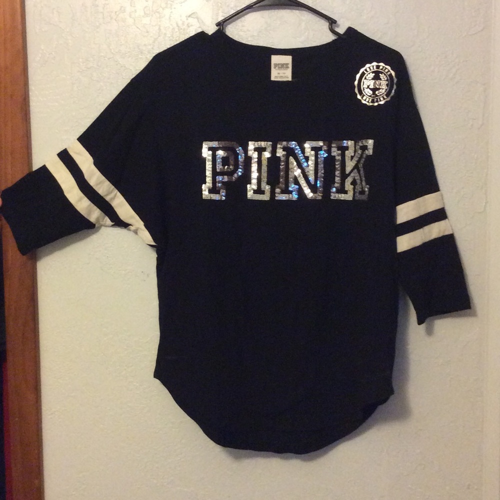 Vs pink black shirt