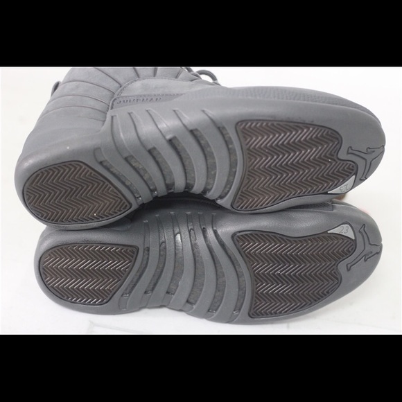 Air Jordan Retro 12 - Picture 5 of 7