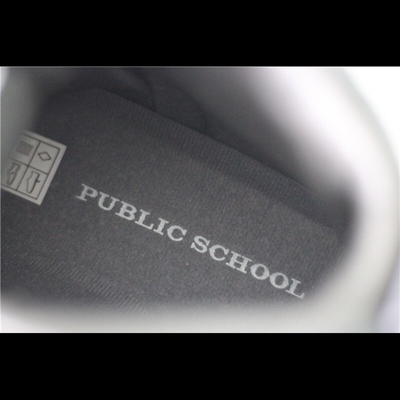 Air Jordan Retro 12 - Picture 4 of 7