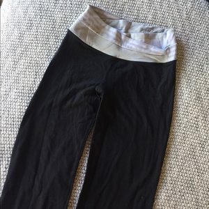 LULULEMON yoga pants, sm. hole in bottom left leg