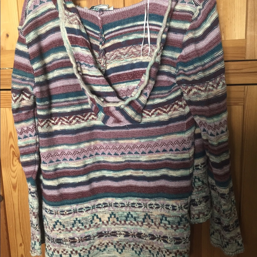 Hooded sweater