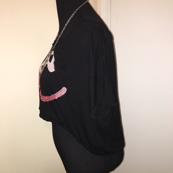 LOVE ❤️ Rhinestone Hi-Low Mid-drift! - Picture 3 of 4