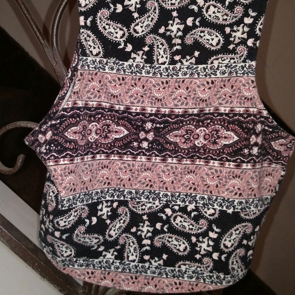 Boho Crop Top NEW - Picture 4 of 5