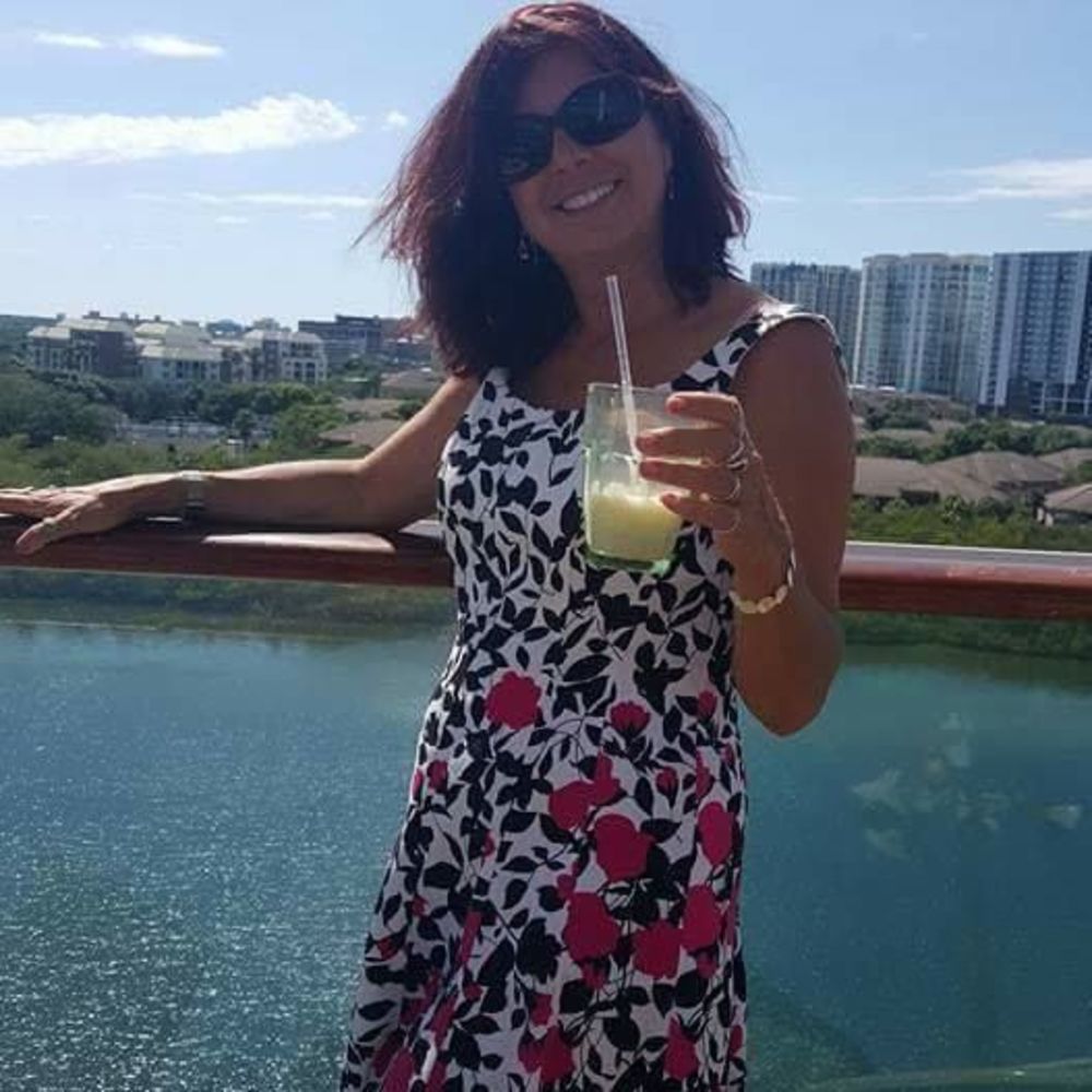 Meet your Posher, Sharyn