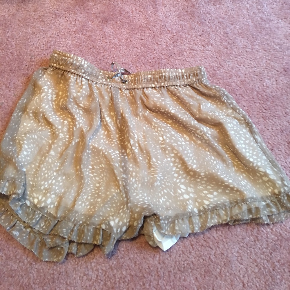 Shorts - Picture 2 of 2