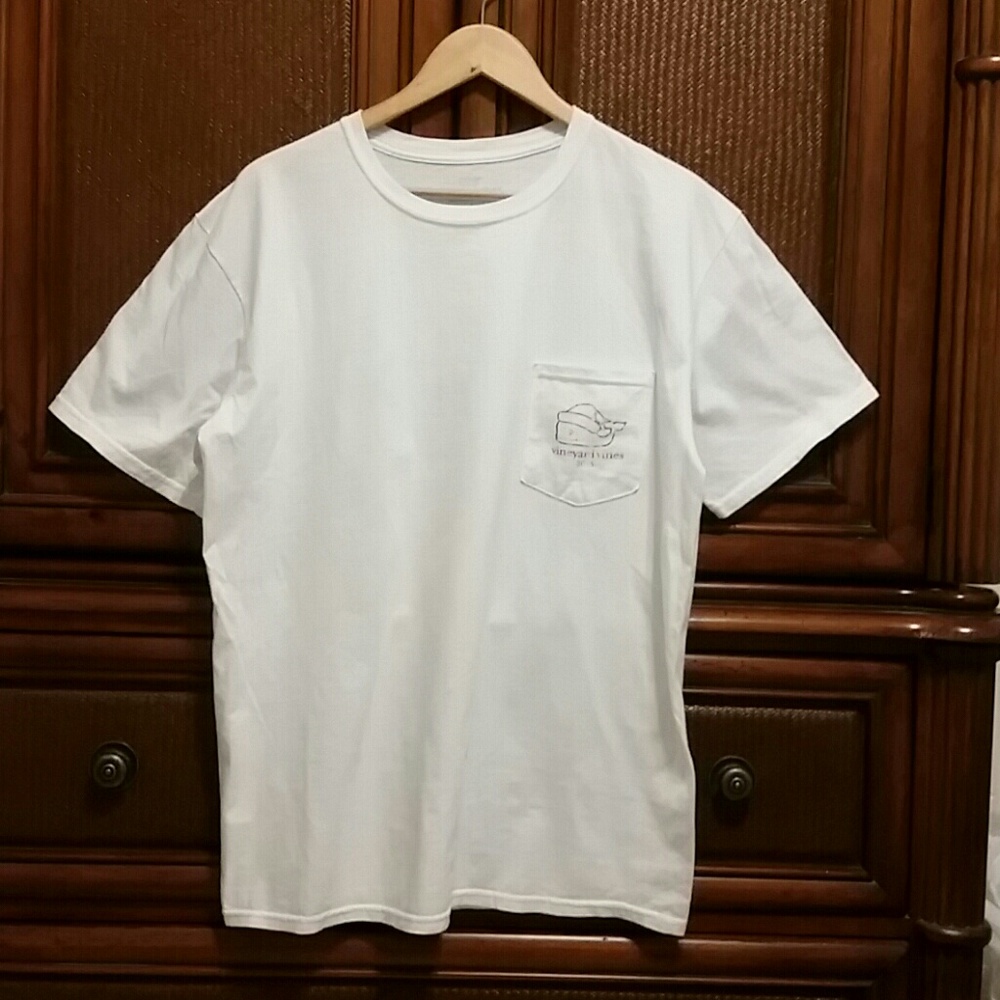 Vineyard Vines men's 100% cotton T-shirt, L