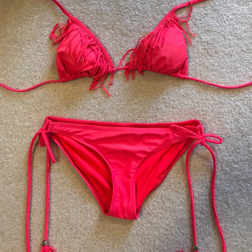 LA hearts bikini set