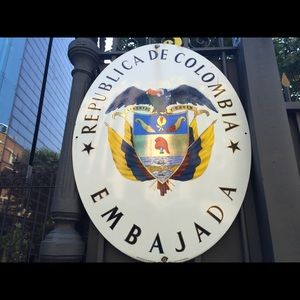 Meet your Posher, Anaya