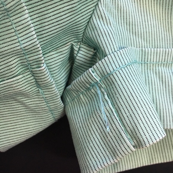 Green Short Shorts - Picture 3 of 8