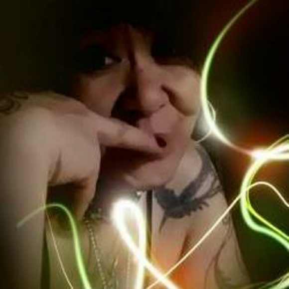 Meet your Posher, Kei - Picture 2 of 2