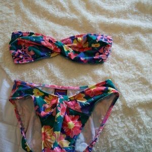 80 Vintage Floral Swimsuit