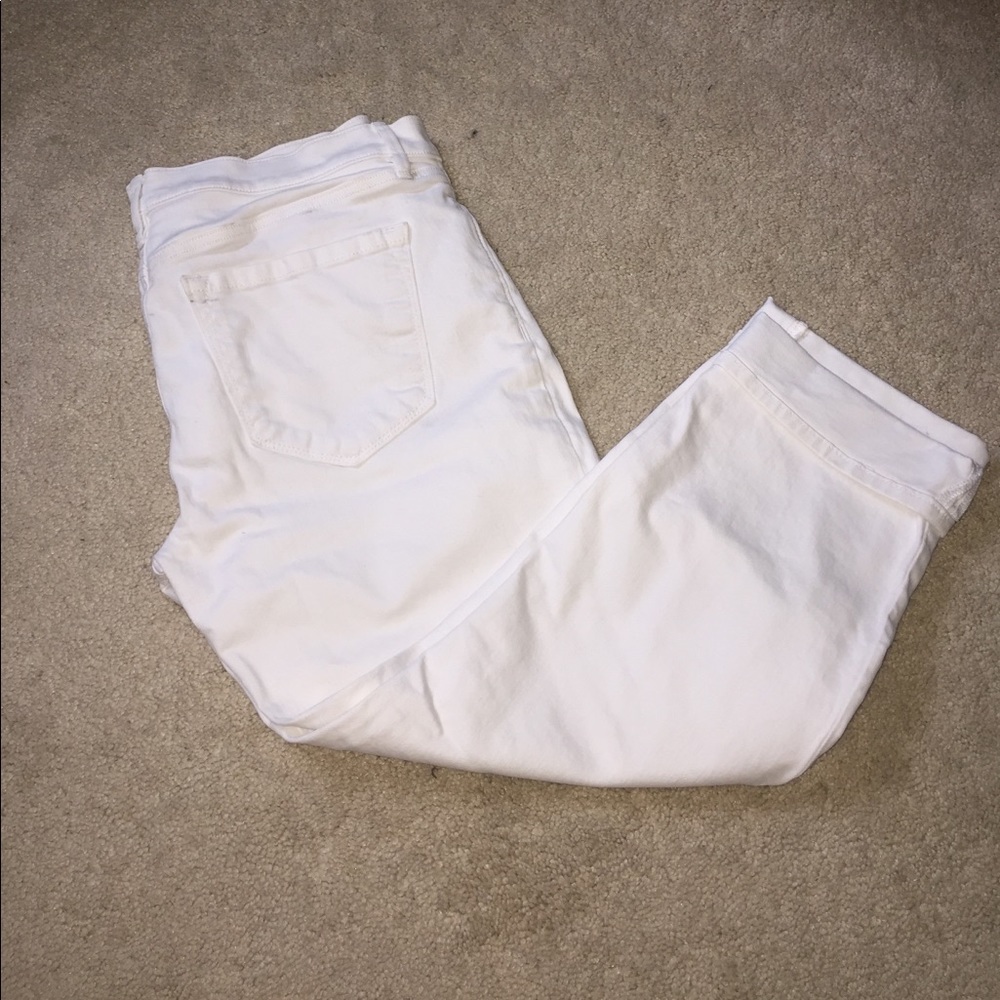 LOFT White cropped jeans