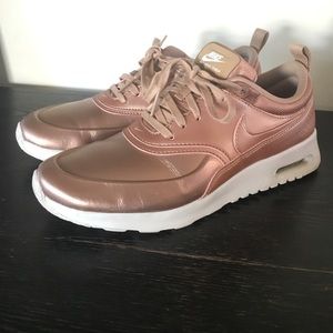 Nike Air Max Thea Rose Gold