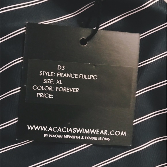 BRAND NEW ACACIA FRANCE ONE PIECE SIZE XL🌹 - Picture 4 of 7