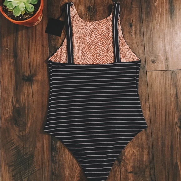 BRAND NEW ACACIA FRANCE ONE PIECE SIZE XL🌹 - Picture 5 of 7