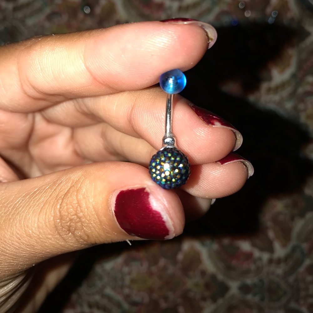 Belly button ring