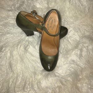 Olive green thick heels