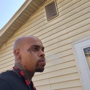 Meet your Posher, Don