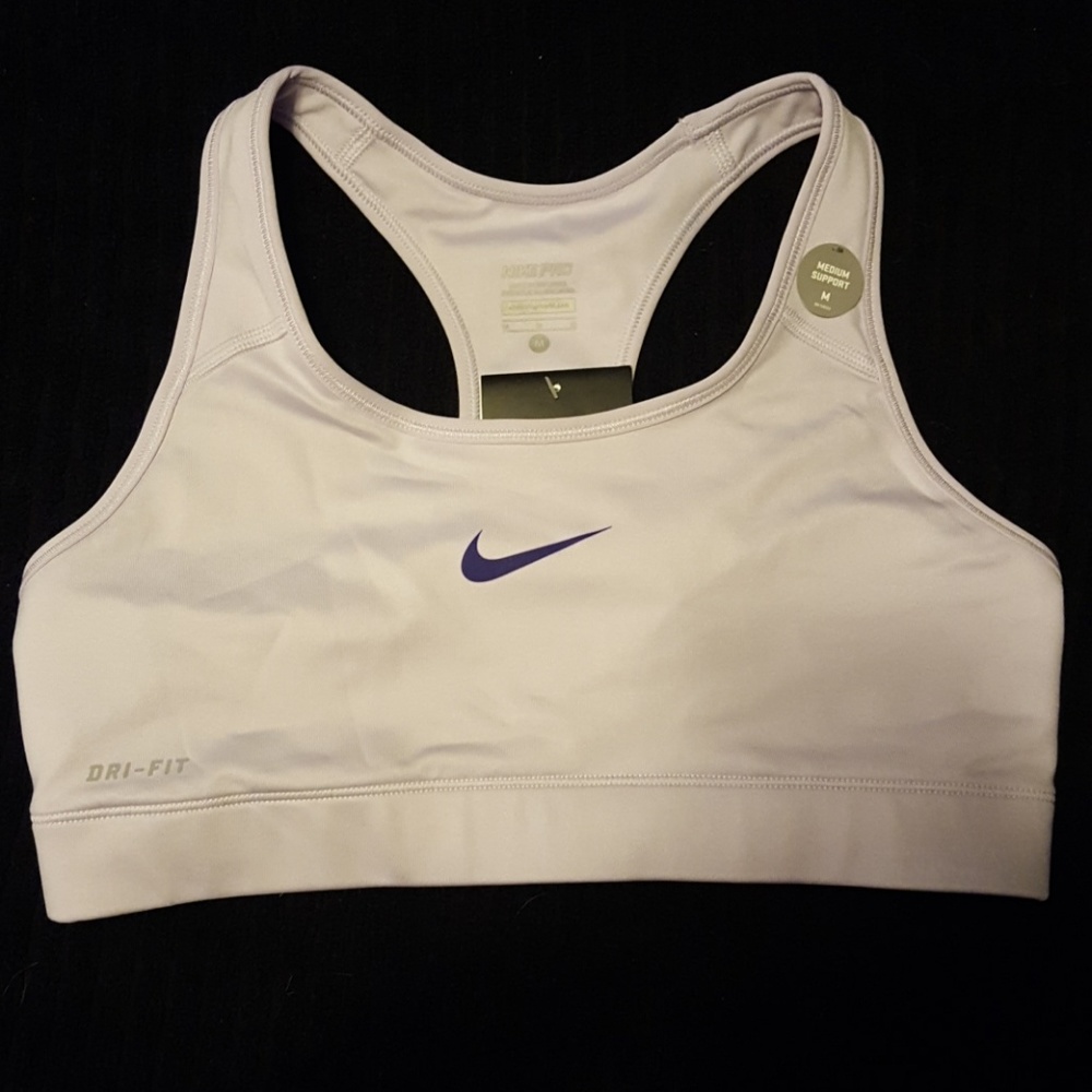 Nike pro sports bra NWT