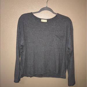 Ribbed long sleeve, pocket top