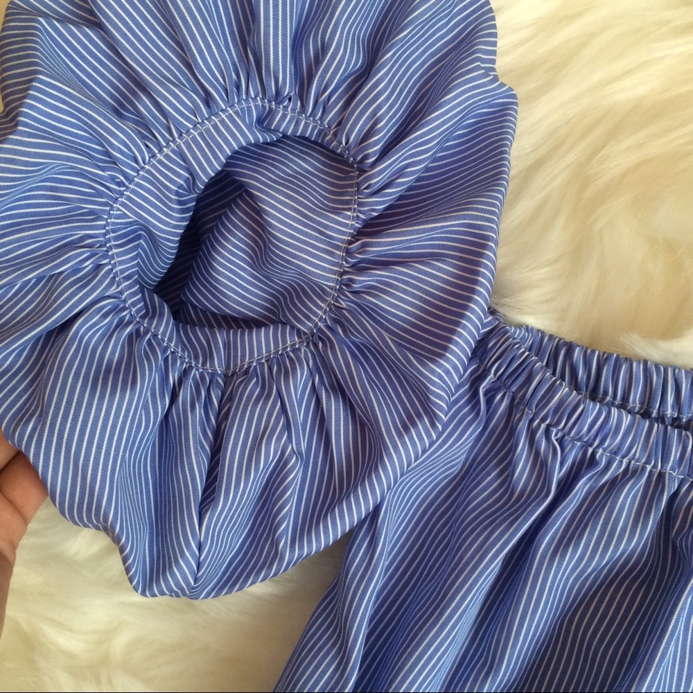 Cute top - Picture 4 of 4