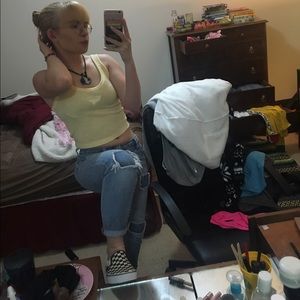 Meet your Posher, Caroline