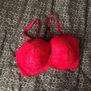 vS dream angels 36DDD NWT!!