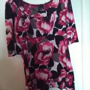 Floral, light weight tunic