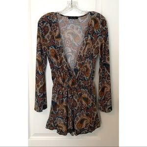 ❁∙Honey Punch Paisley Print Romper∙❁