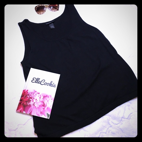 Lane Bryant Tops - LANE BRYANT Black Sleeveless Knit Top