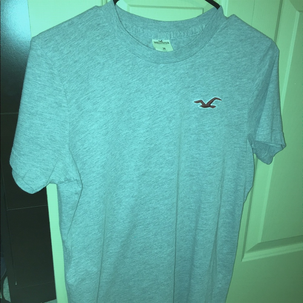 Hollister T-Shirt