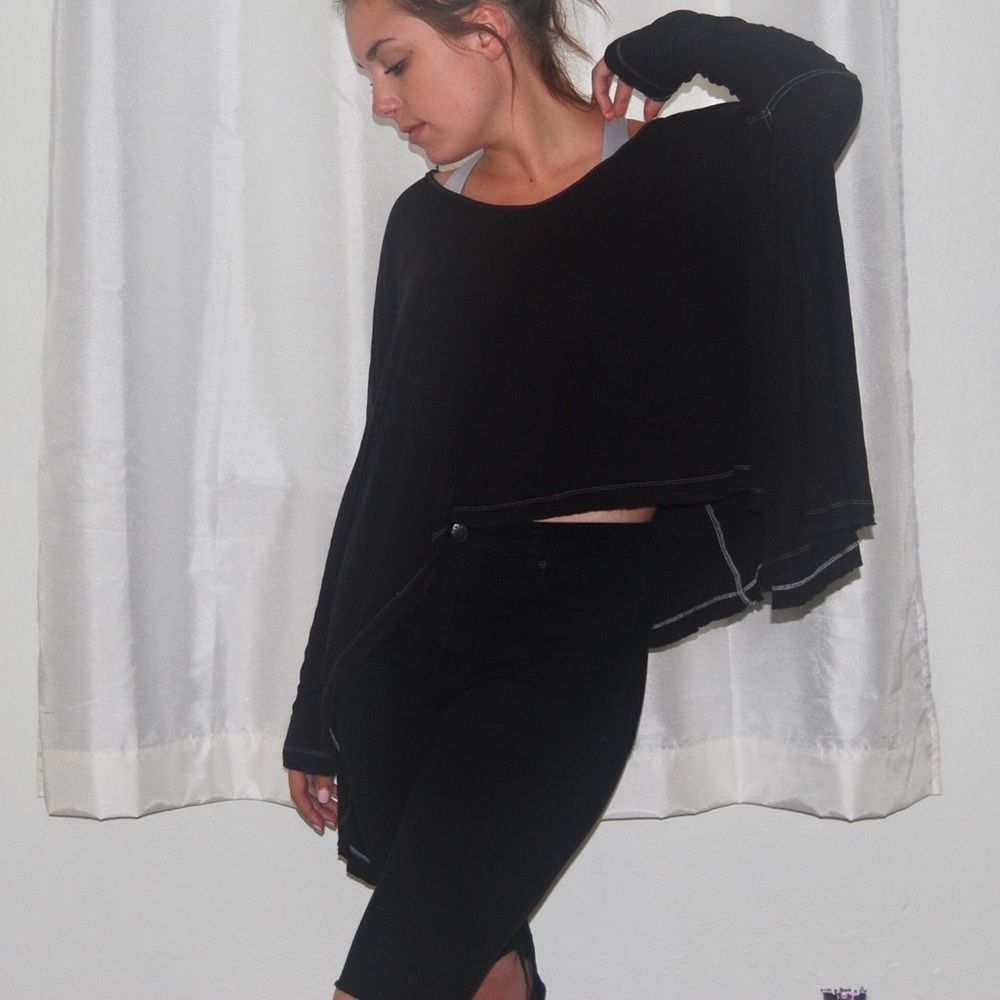 Flowy long sleeve