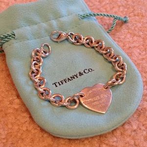 Tiffany Heart Charm Bracelet & Velvet Pouch