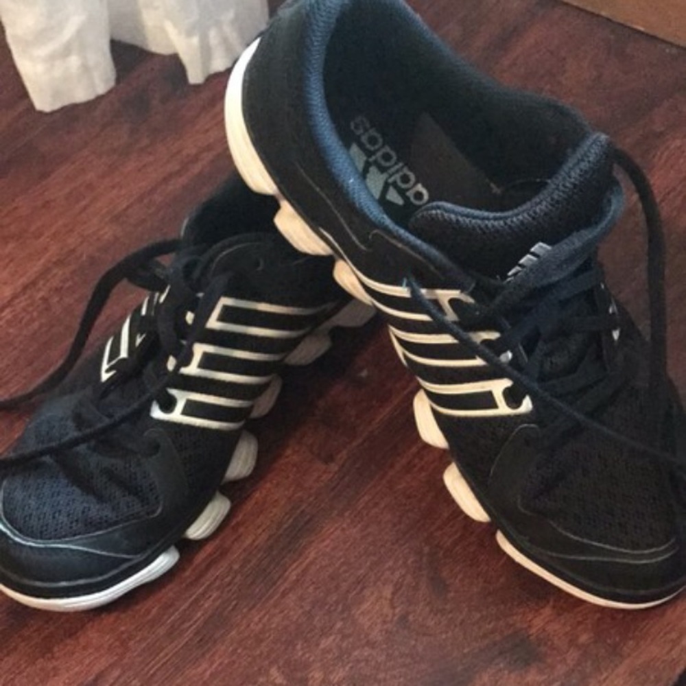 Adidas Liquid RS Trainer