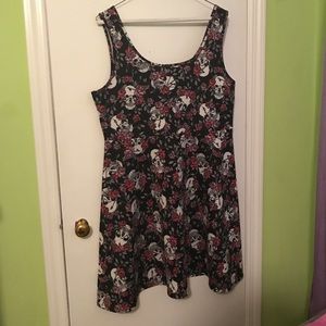 Torrid Skull and Flower Dress; Size 2