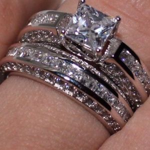 Women's Wedding Ring Set