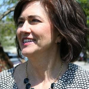 Meet your Posher, Angela