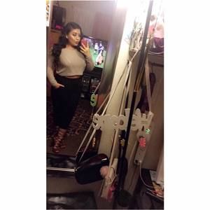 Meet your Posher, Julia