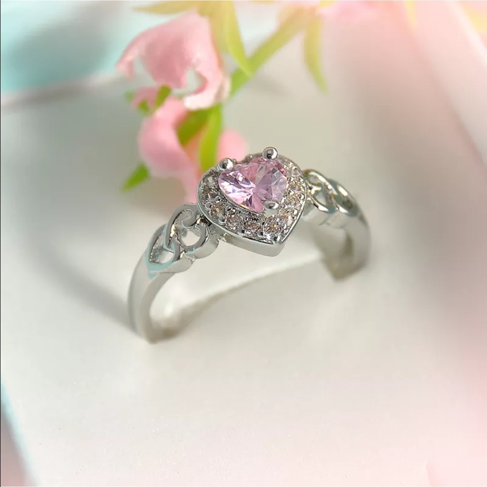 Pink Heart Ring - Picture 3 of 3