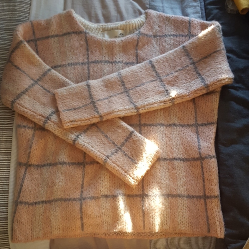 Warm, JOA sweater