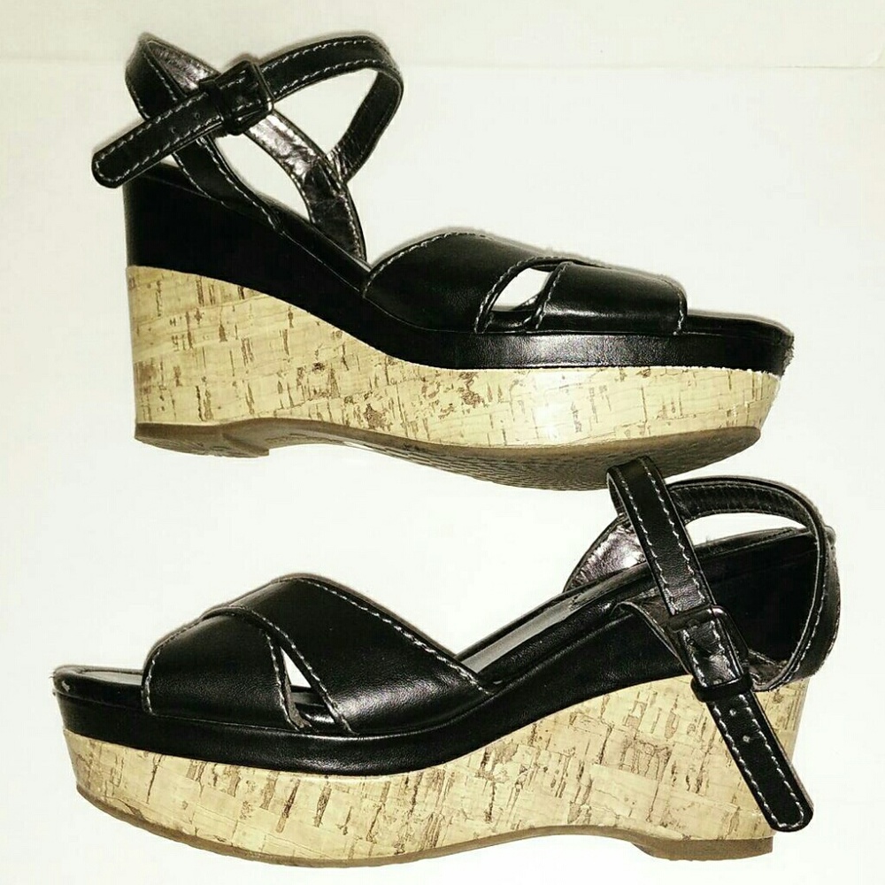 💟SALE💟 St John's Bay Platform Wedges