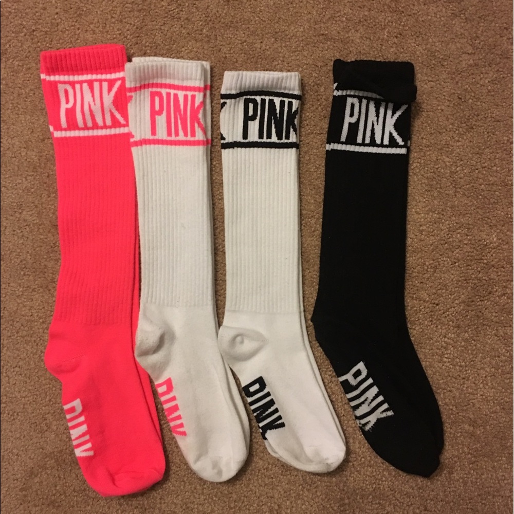 Set of 4 VS pink mid calf socks