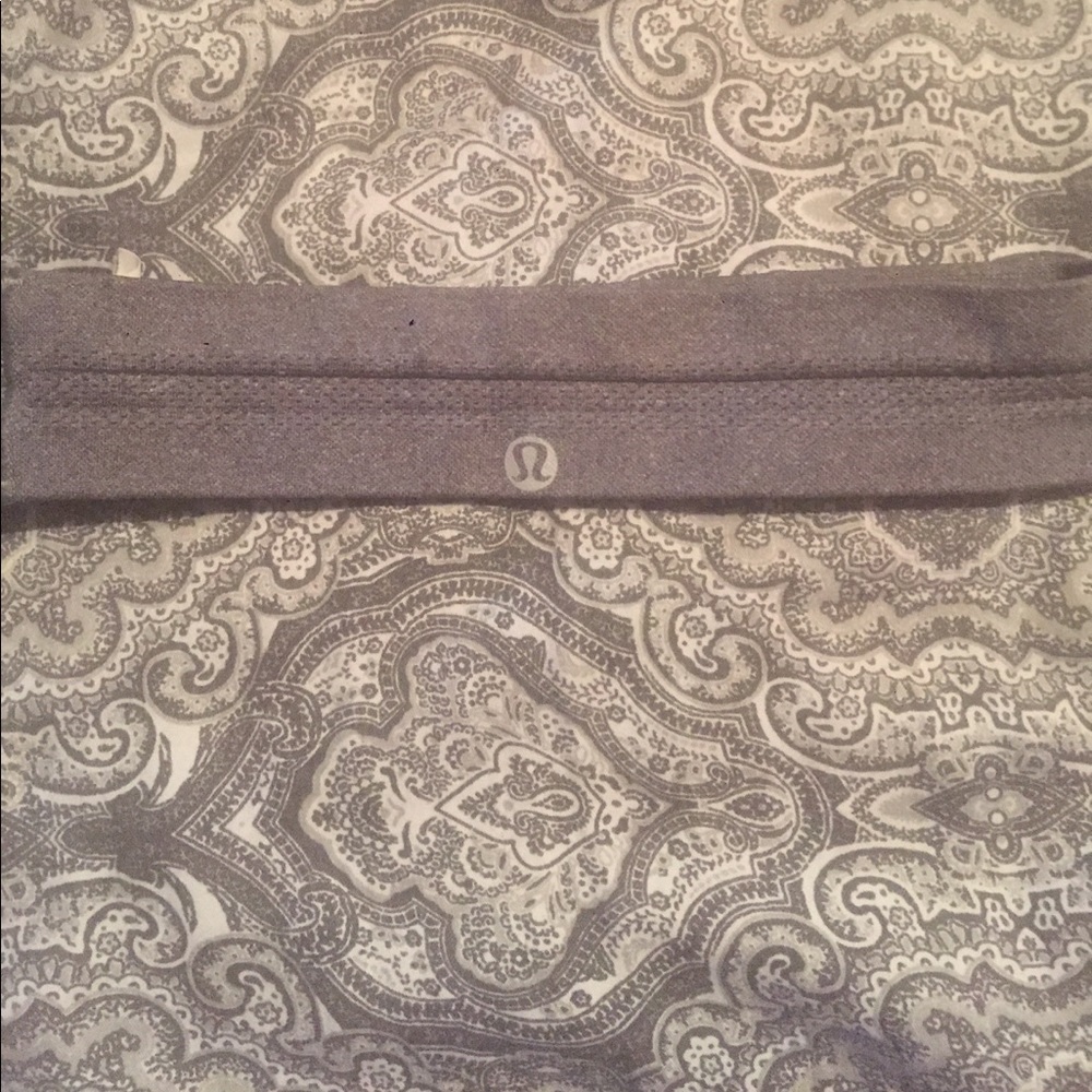 Almost brand new lululemon headband in grey